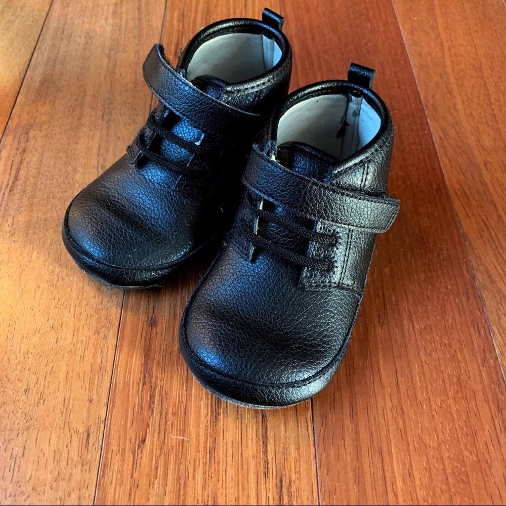 Black leather baby boots - Robeez